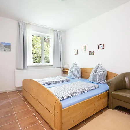 شقة Apartmenthaus Am Waldrand- Kueche - Fruehstueck - Balkon *