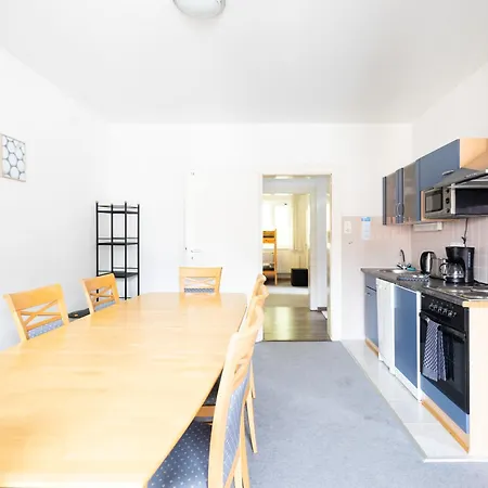 شقة Apartmenthaus Am Waldrand- Kueche - Fruehstueck - Balkon