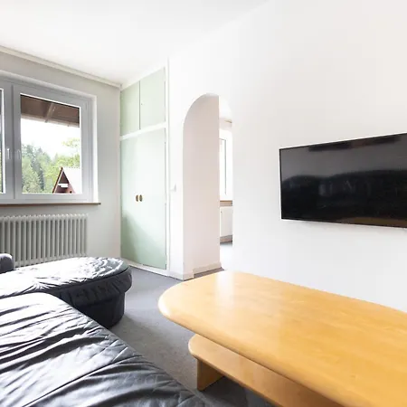 Apartmenthaus Am Waldrand- Kueche - Fruehstueck - Balkon فيلديمان