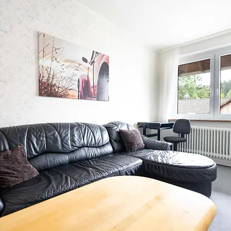 شقة Apartmenthaus Am Waldrand- Kueche - Fruehstueck - Balkon *