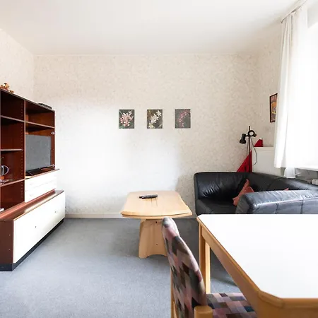 Apartmenthaus Am Waldrand- Kueche - Fruehstueck - Balkon Lejlighed