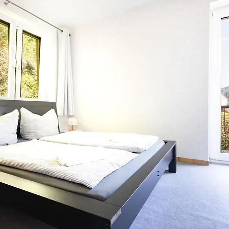 Apartmenthaus Am Waldrand- Kueche - Fruehstueck - Balkon Lejlighed