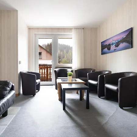 Apartmenthaus Am Waldrand- Kueche - Fruehstueck - Balkon Wildemann