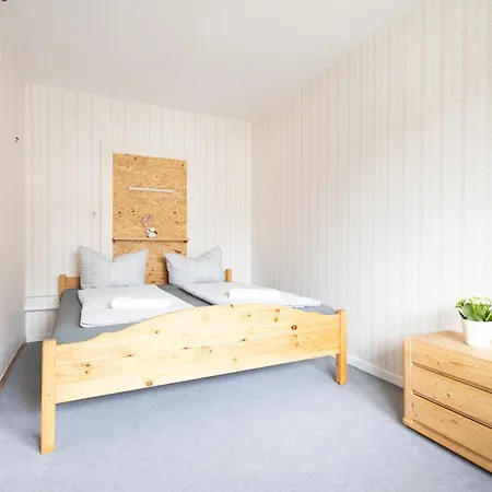 Apartmenthaus Am Waldrand- Kueche - Fruehstueck - Balkon Wildemann