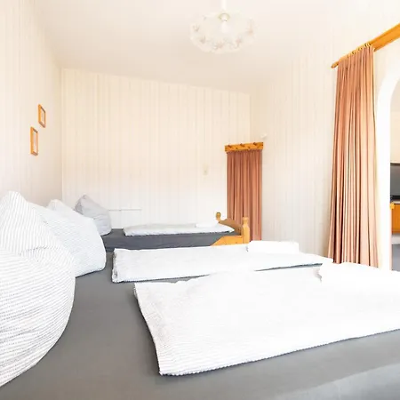 Lejlighed Apartmenthaus Am Waldrand- Kueche - Fruehstueck - Balkon Wildemann