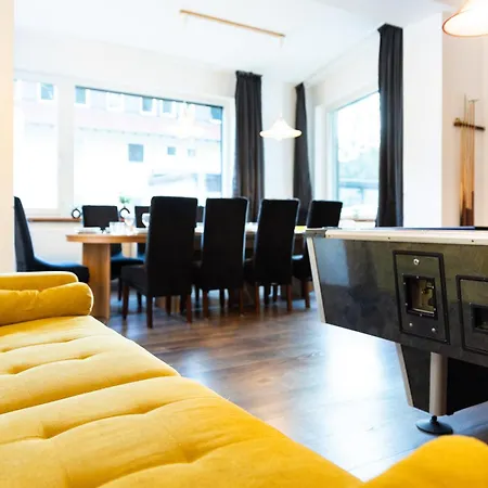 Apartmenthaus Am Waldrand- Kueche - Fruehstueck - Balkon * Wildemann