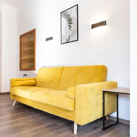 Apartmenthaus Am Waldrand- Kueche - Fruehstueck - Balkon شقة