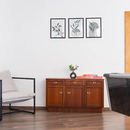 Apartmenthaus Am Waldrand- Kueche - Fruehstueck - Balkon *